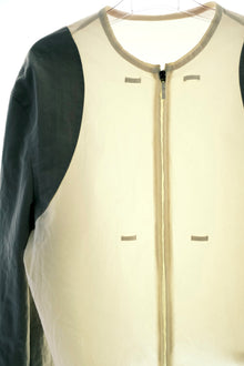 Burberry Prorsum SS00 Integrated Cargo Jacket with Stacked Pockets
Designed by Roberto Menichetti